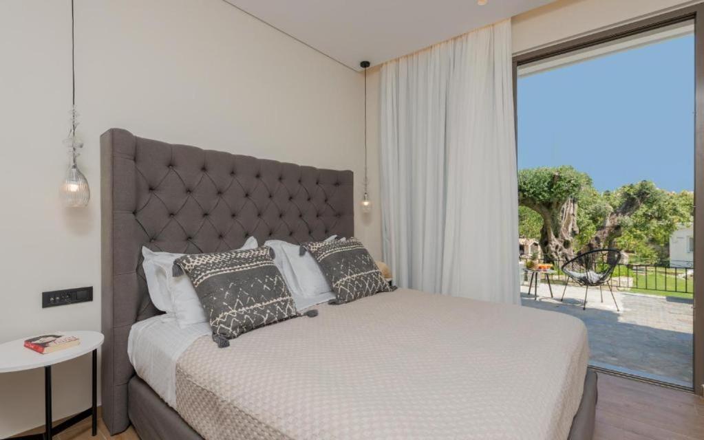 Eptanisos Beachfront Suites Zante Keri 외부 사진